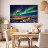 Tromsø nordlys veggkunst ved spisebord i moderne hjem